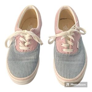 Vans Rainbow Suede Multi color kids sneakers | Kids Size 5